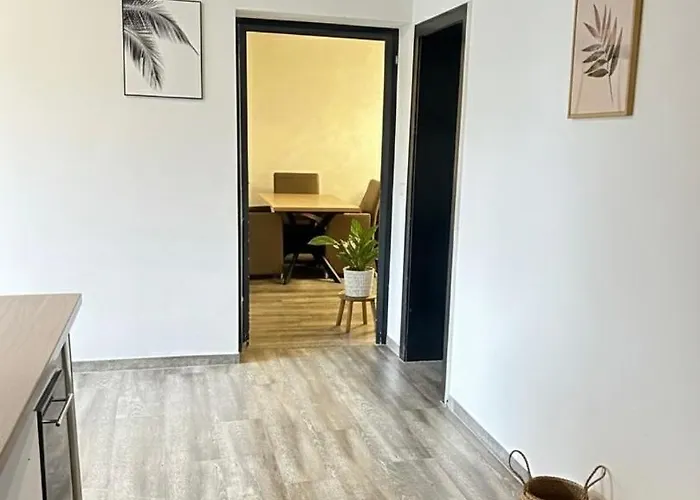 Appartamento 4-room Near Frankfurt *
